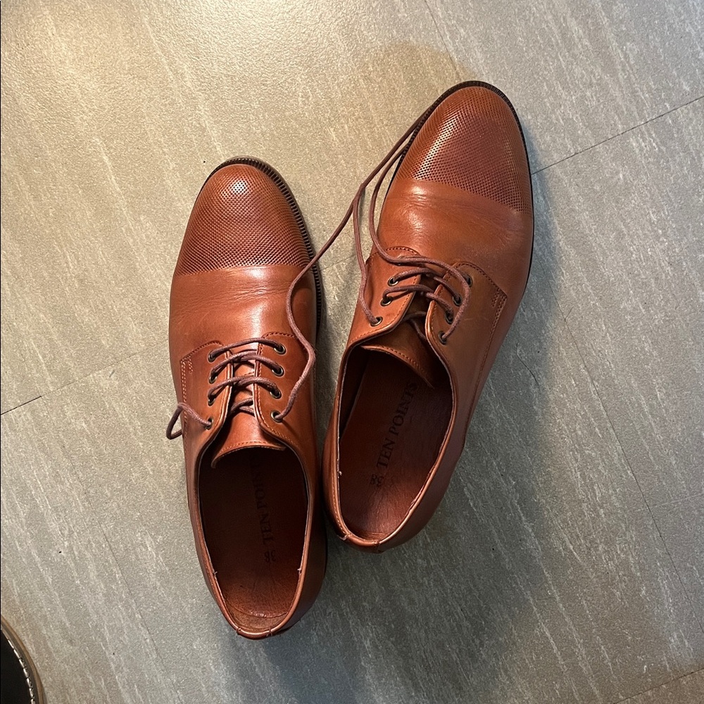 Ten Points Diana Oxfords Cognac Size 7.5/ 38